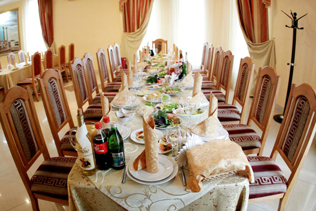 Зал на 80 человек — Сиртаки