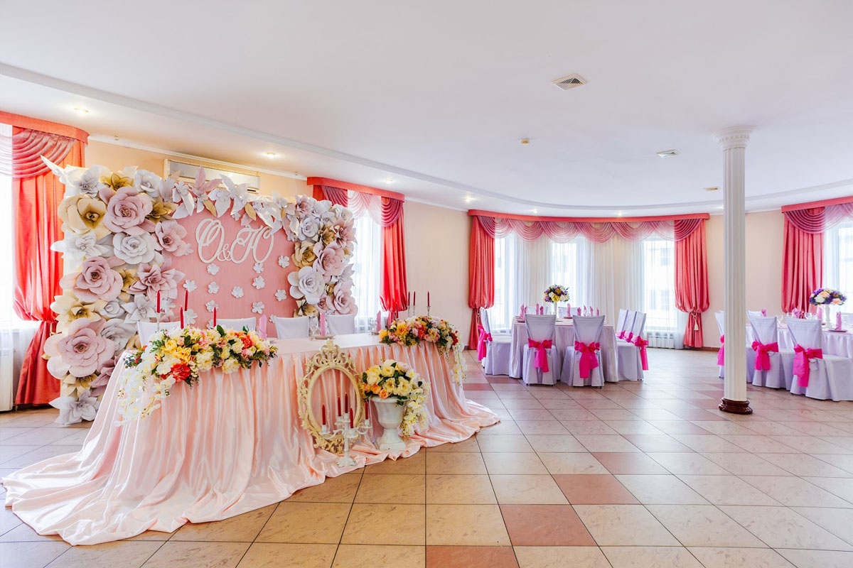 Зал на 180 человек — Сиртаки