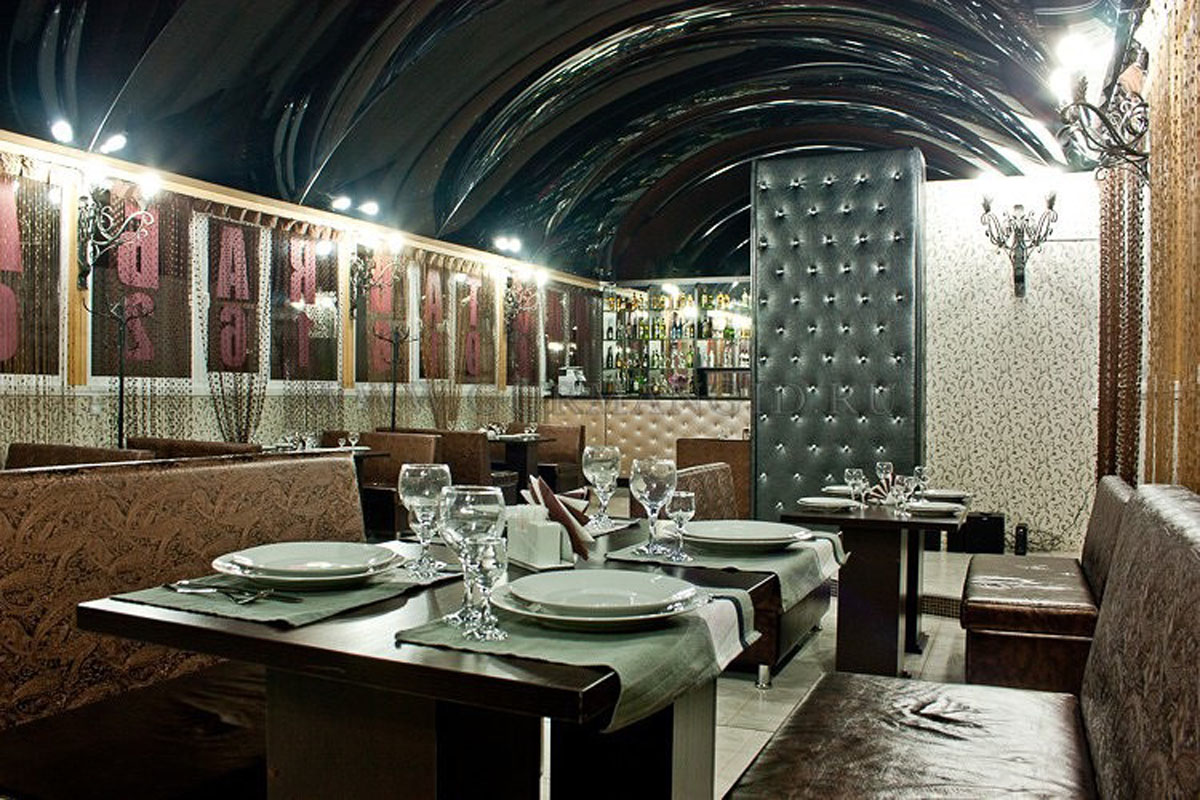 Основной зал — Рим