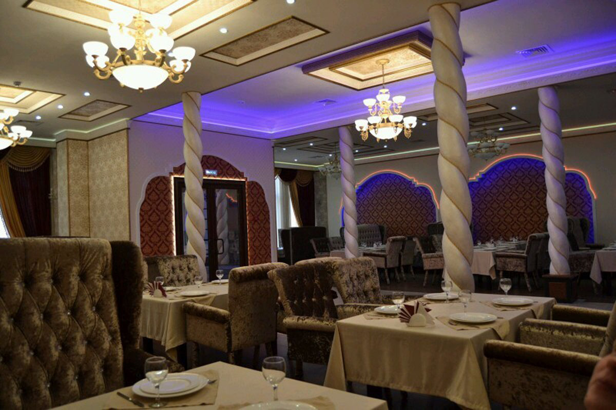 Основной зал — Ресторан Шейх