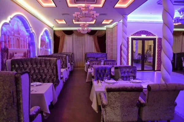 Основной зал