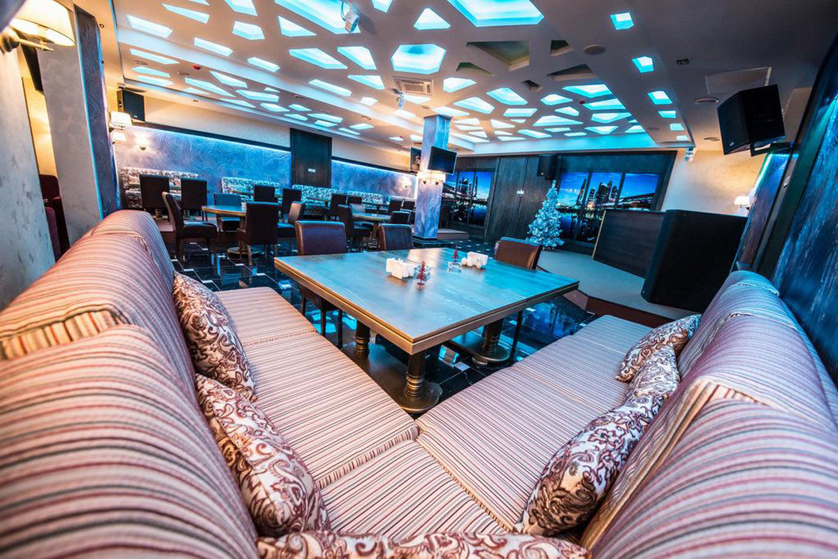 Основной зал — Kremleff