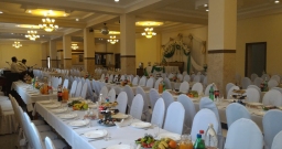 Основной зал — интерьер зала