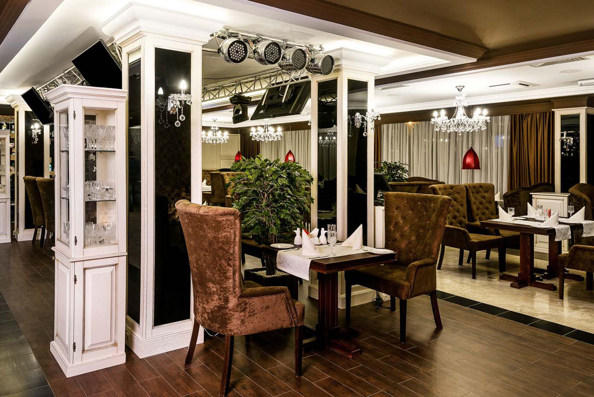 Основной зал — Carat