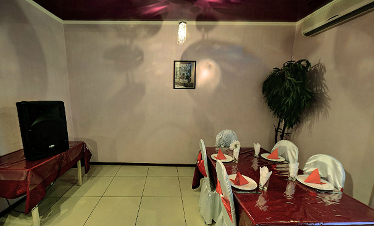 Основной зал — Кафе Дама Треф