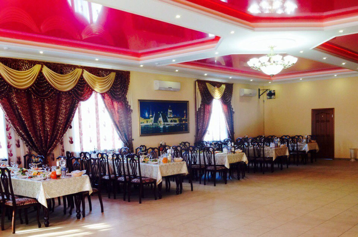 Средний банкетный зал — Белая Ночь