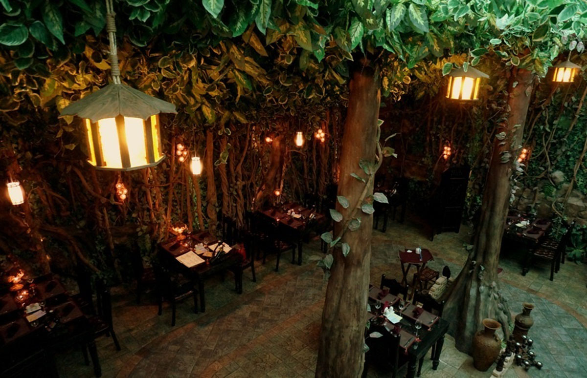 Основной зал — Тай