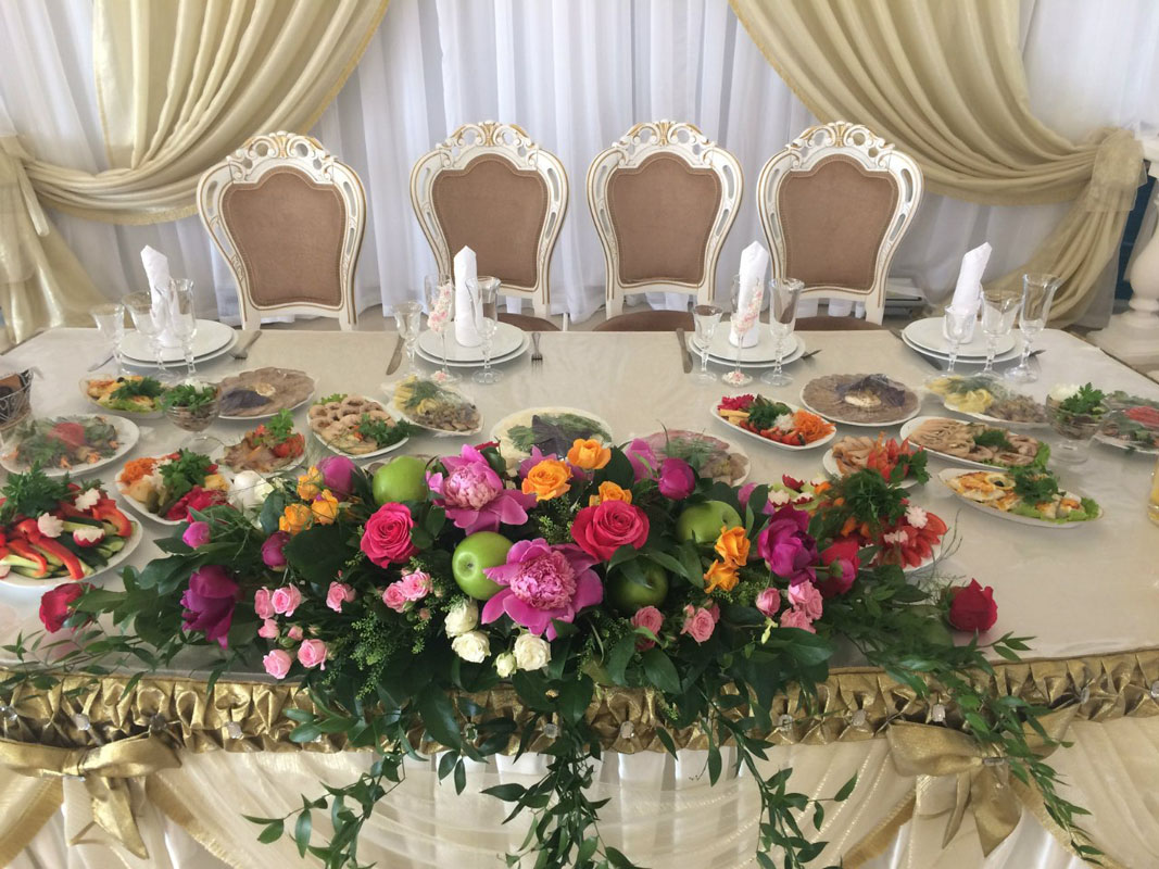 Золотой банкетный зал — Диэл