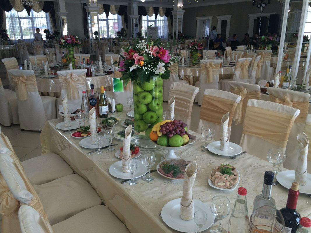 Золотой банкетный зал — Диэл