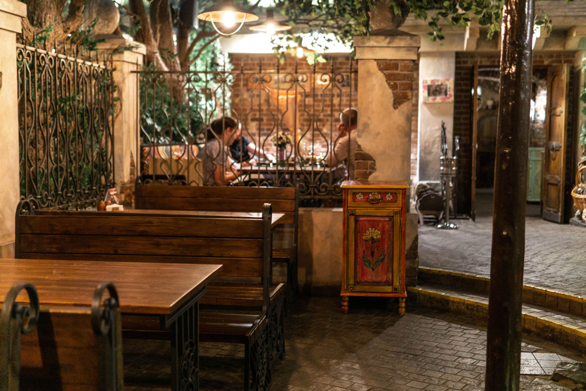 Парковая зона — Ресторан Духанъ