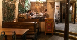 Парковая зона Парковая зона — интерьер зала