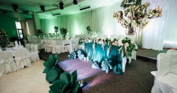 Основной зал