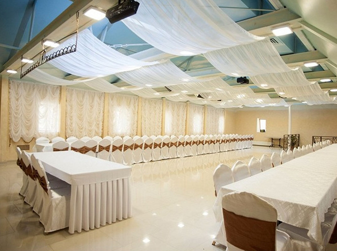 Большой банкетный зал — Ривьера