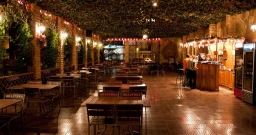 Основной зал