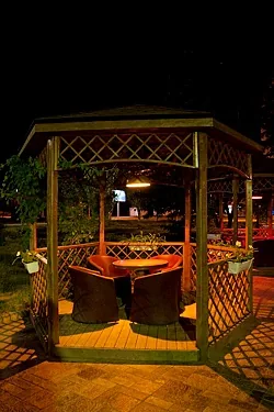 Кафе-веранда  — Кафе Монако, Астрахань