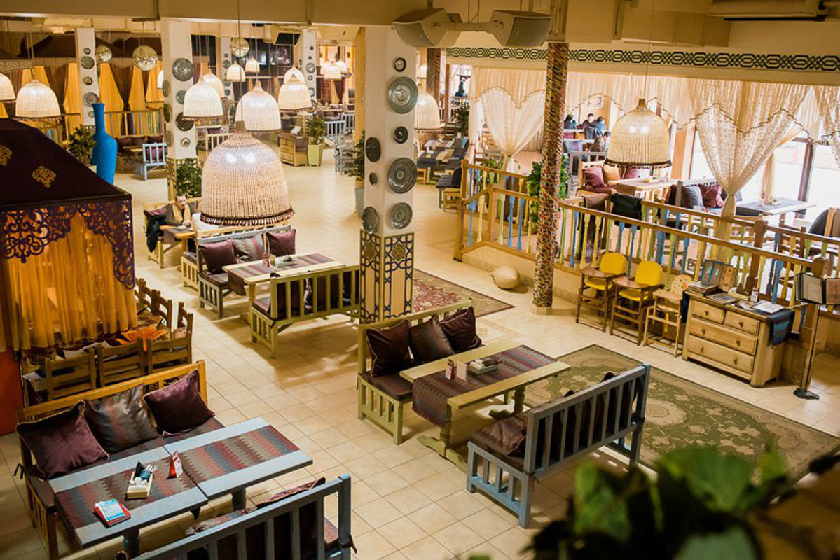 Основной зал — Чайхана Шоли