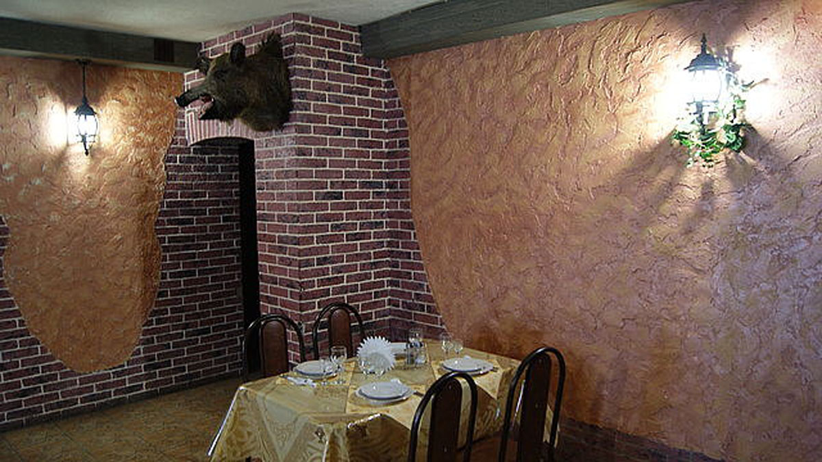 Основной зал — Бристоль