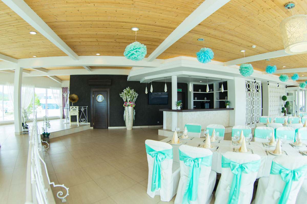 Основной зал — Ресторанный комплекс Круиз