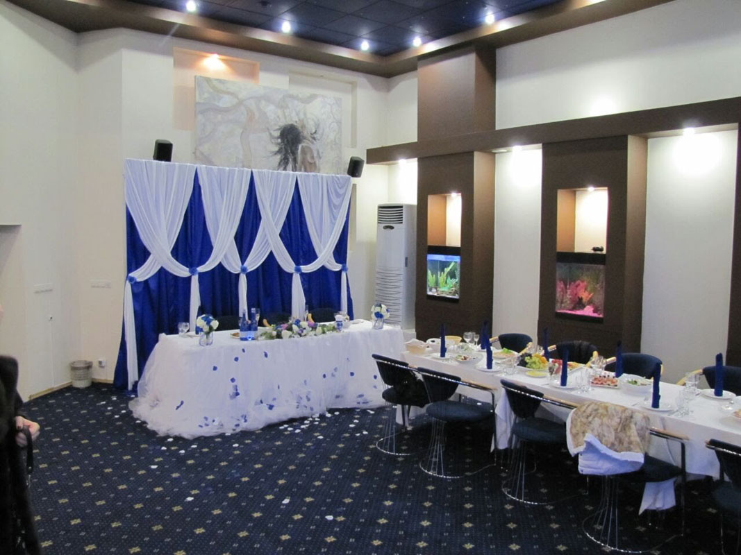 Романтик Холл — Гавань