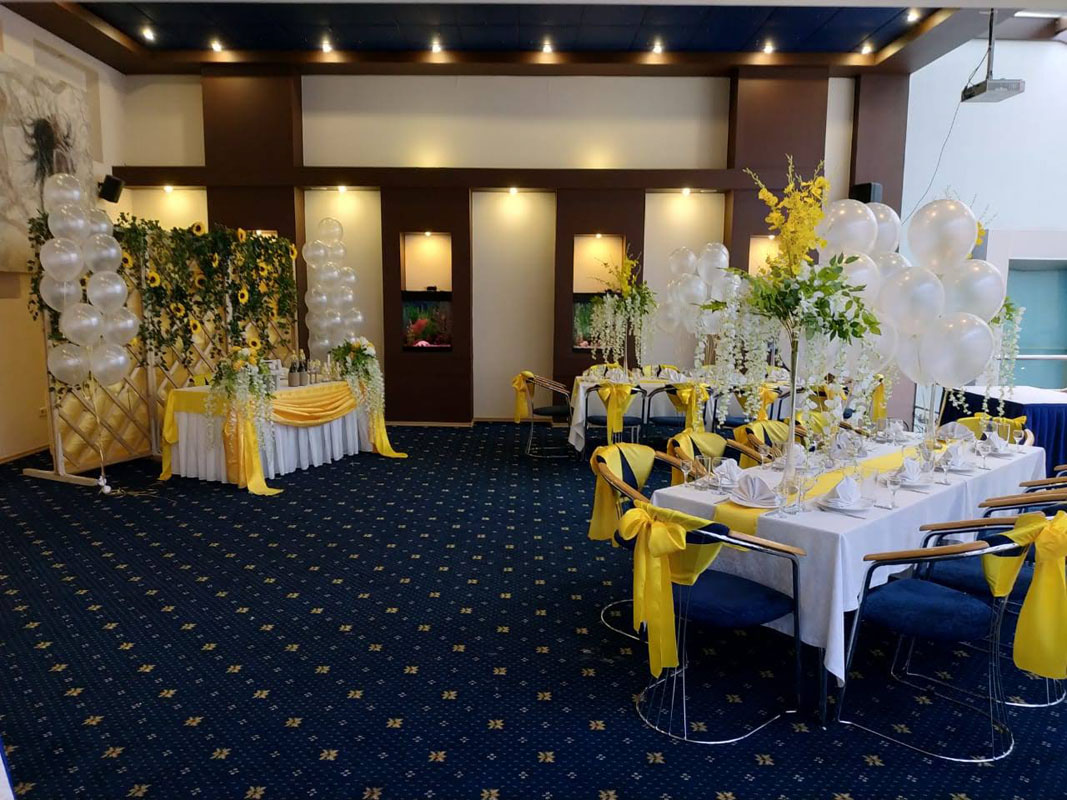 Романтик Холл — фото 6