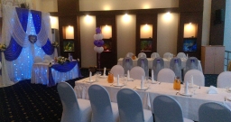 Романтик Холл — интерьер зала