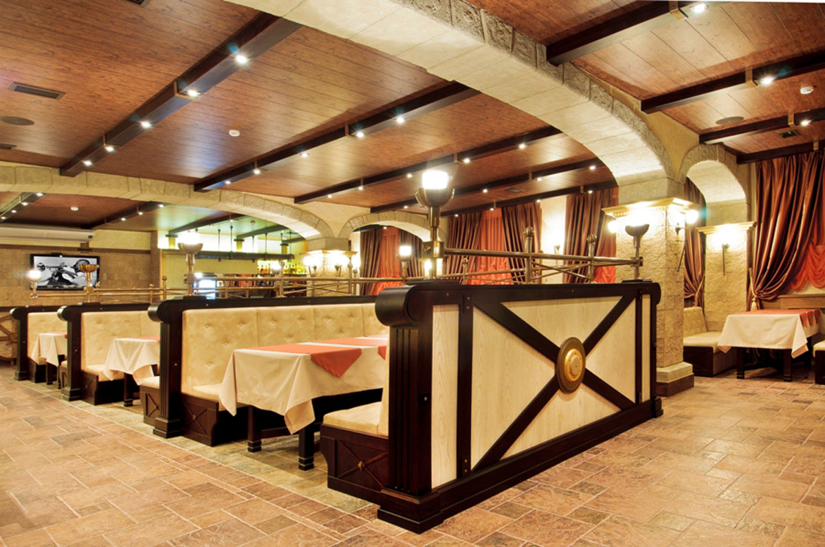 Основной зал — Troy