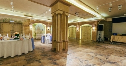 Зал на 150 человек — интерьер зала