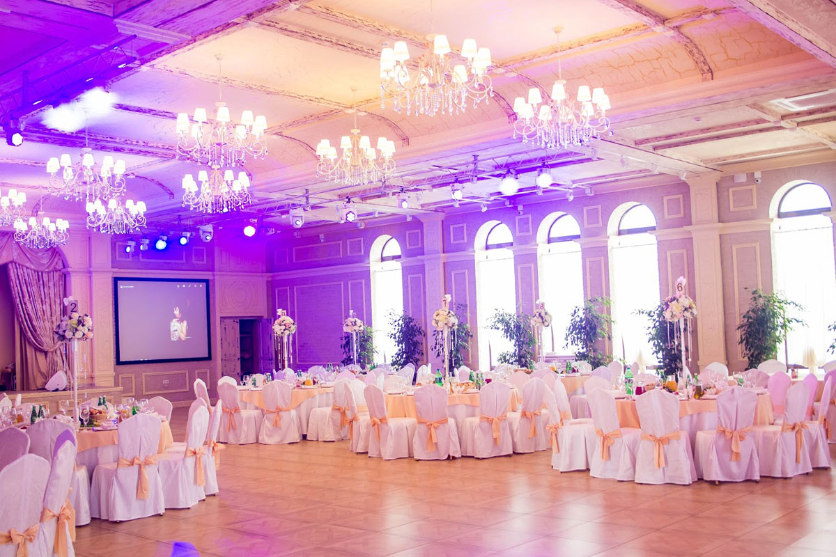 Зал на 250 человек — Старый город