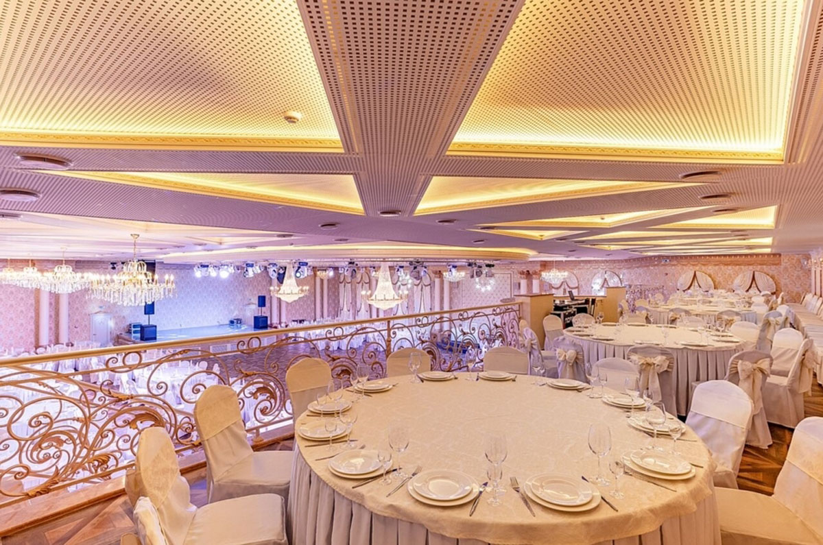 Зал на 500 человек — Грааль