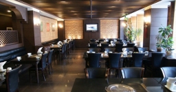 Основной зал