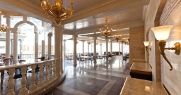 Основной зал