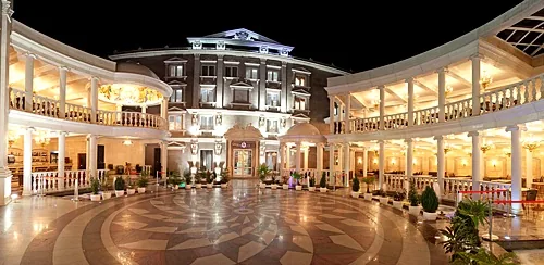 Основной зал — Гостиница Villa Arte, Владивосток