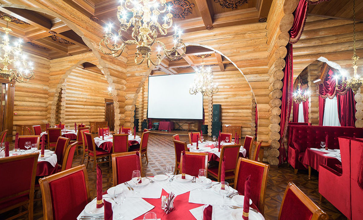 Красный зал — Лесная Заимка