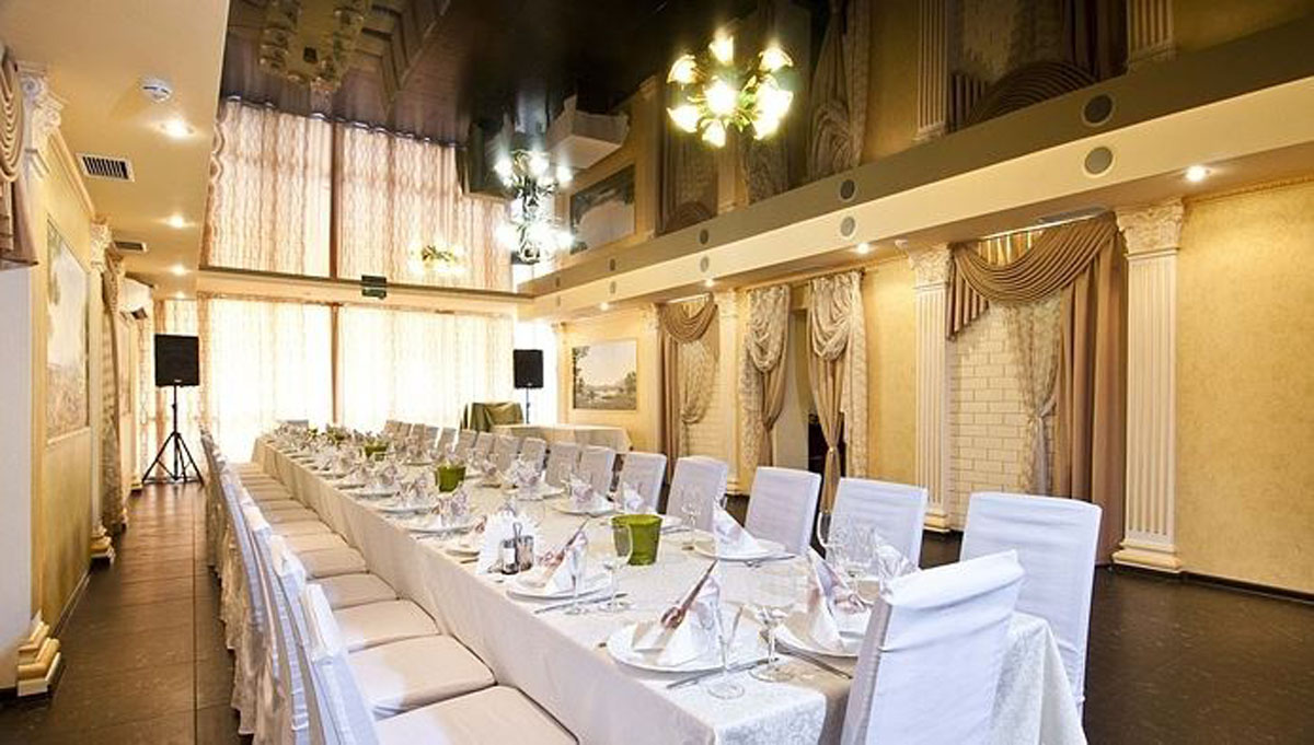 Зал на 50 человек — Богарт