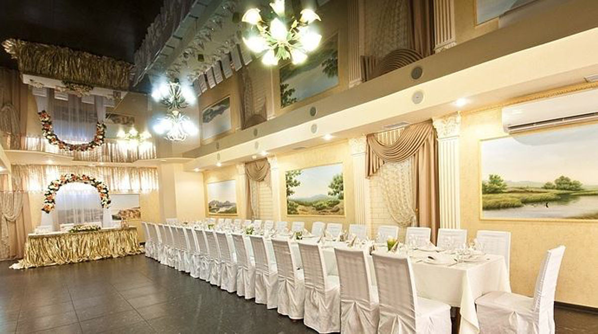 Зал на 50 человек — Богарт