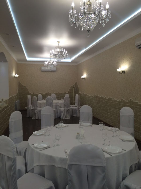 Основной зал