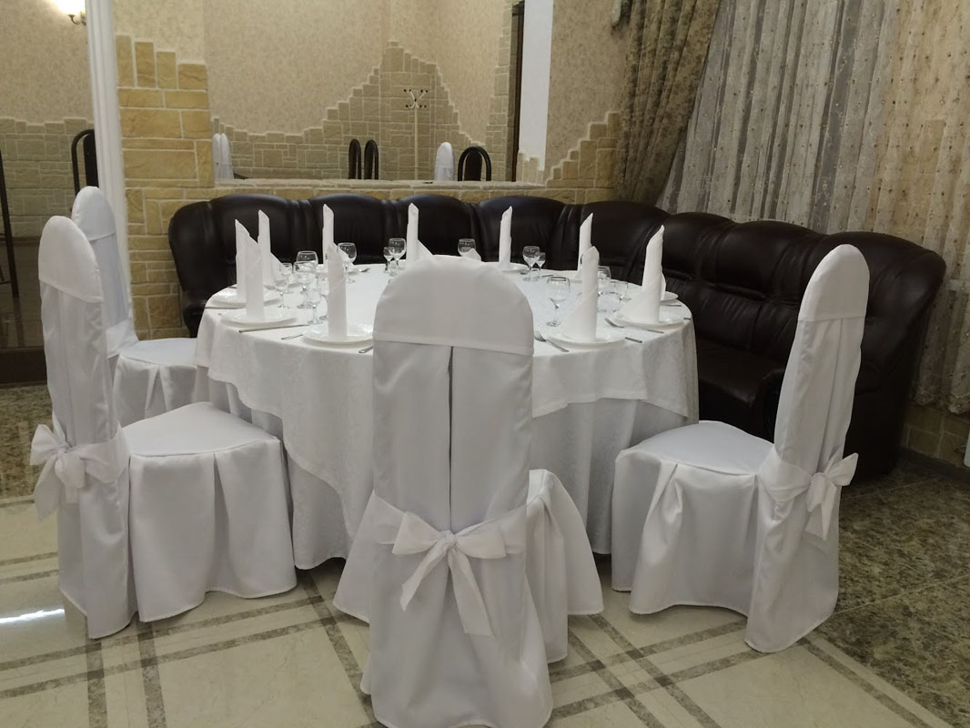 Основной зал — Атлант