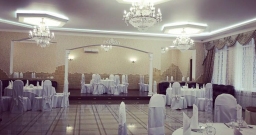 Основной зал — интерьер зала