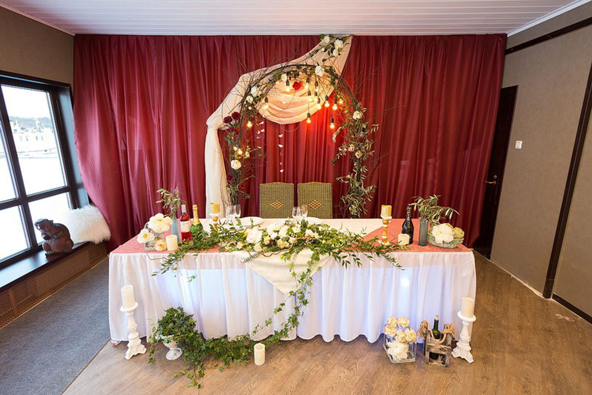 Зал с балконом — фото 6