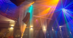 Зал с балконом — фото 5