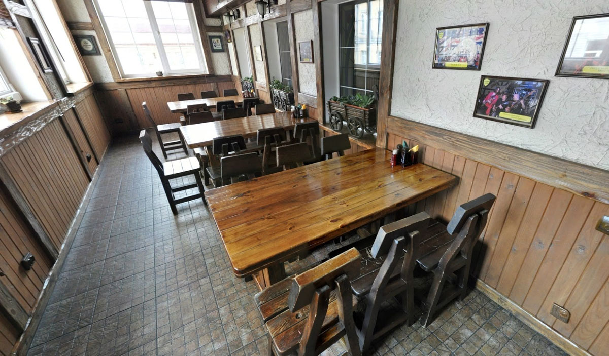 Основной зал — Ханс