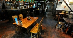 Основной зал