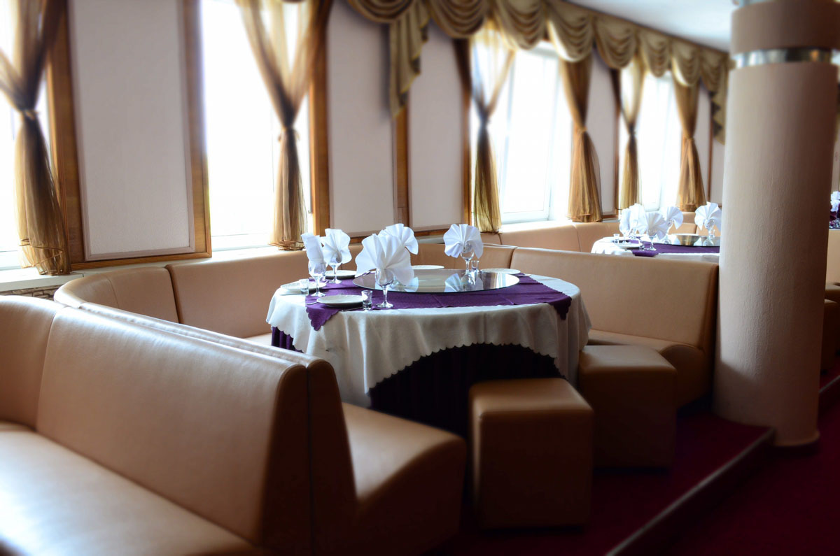 Основной зал — Бохай