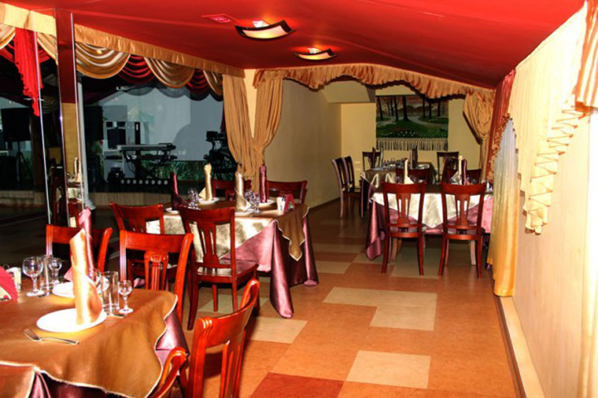 Основной зал — Масис