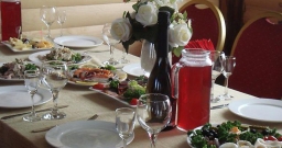 Основной зал