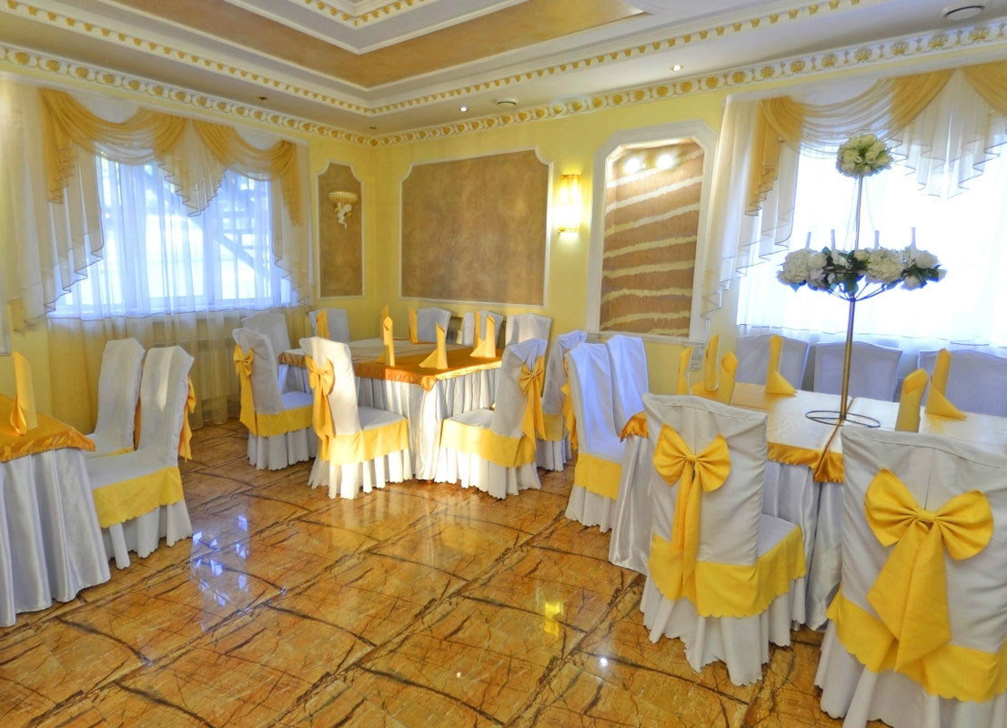 Банкетный зал — Александарпол