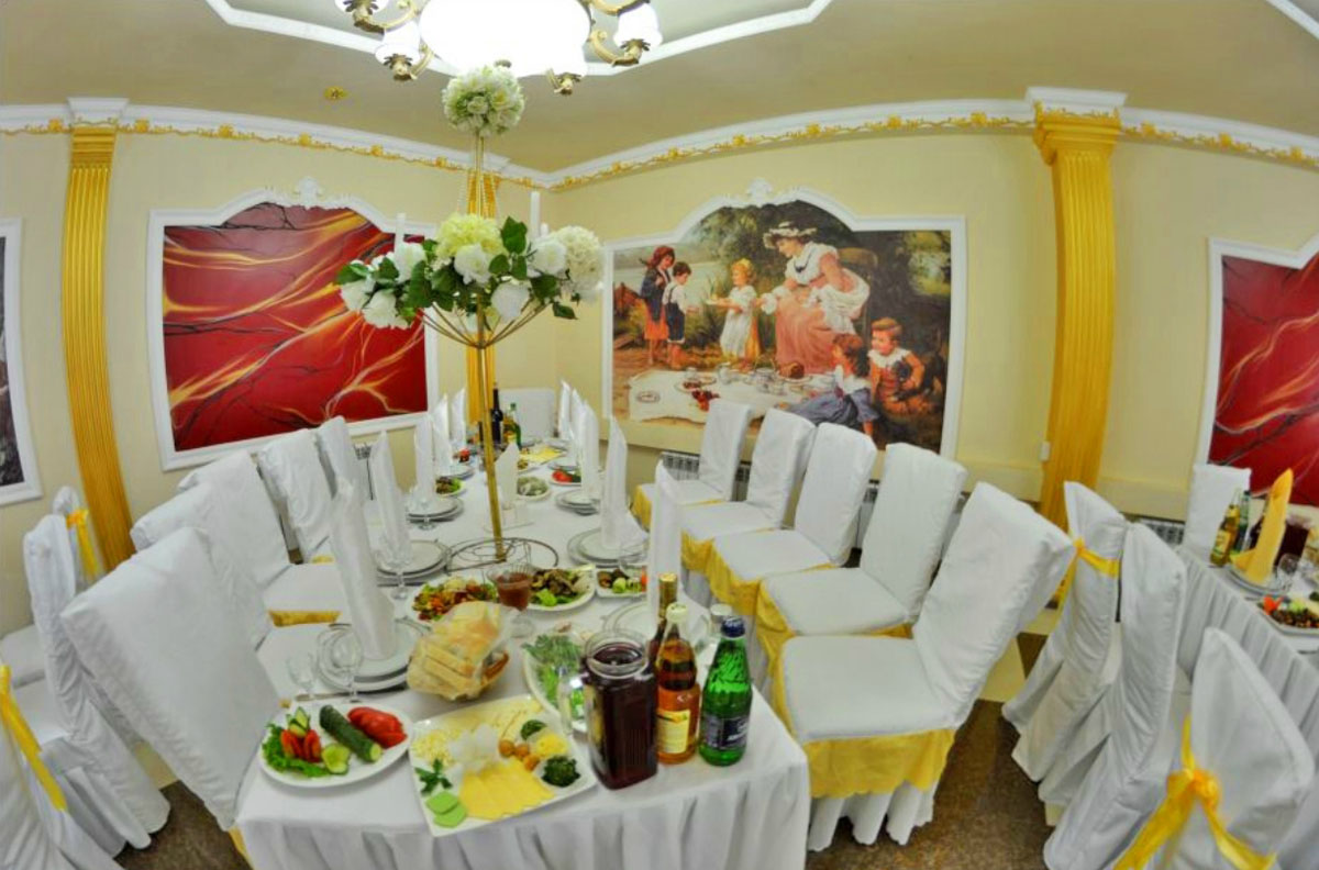 Банкетный зал — Александарпол