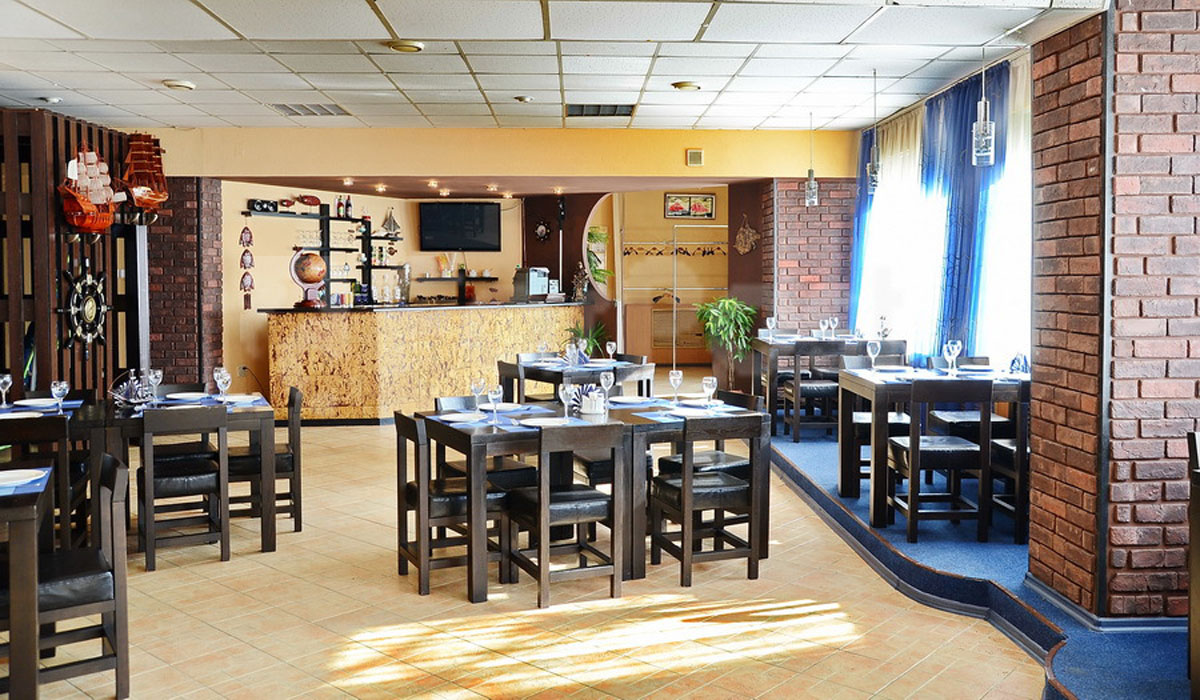 Основной зал — Кафе Капитан