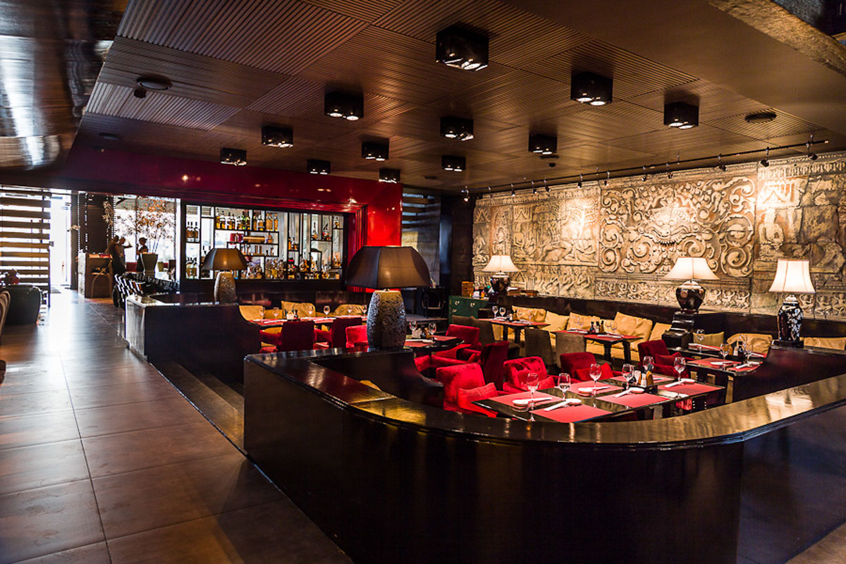 Основной зал — Кафе Зума
