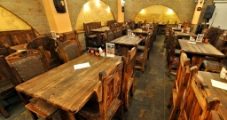 Основной зал — интерьер зала